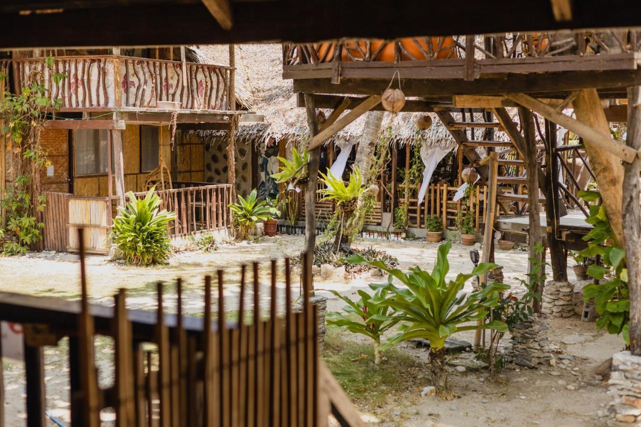 Amami Beach Resort Пуерто-Галера Екстер'єр фото
