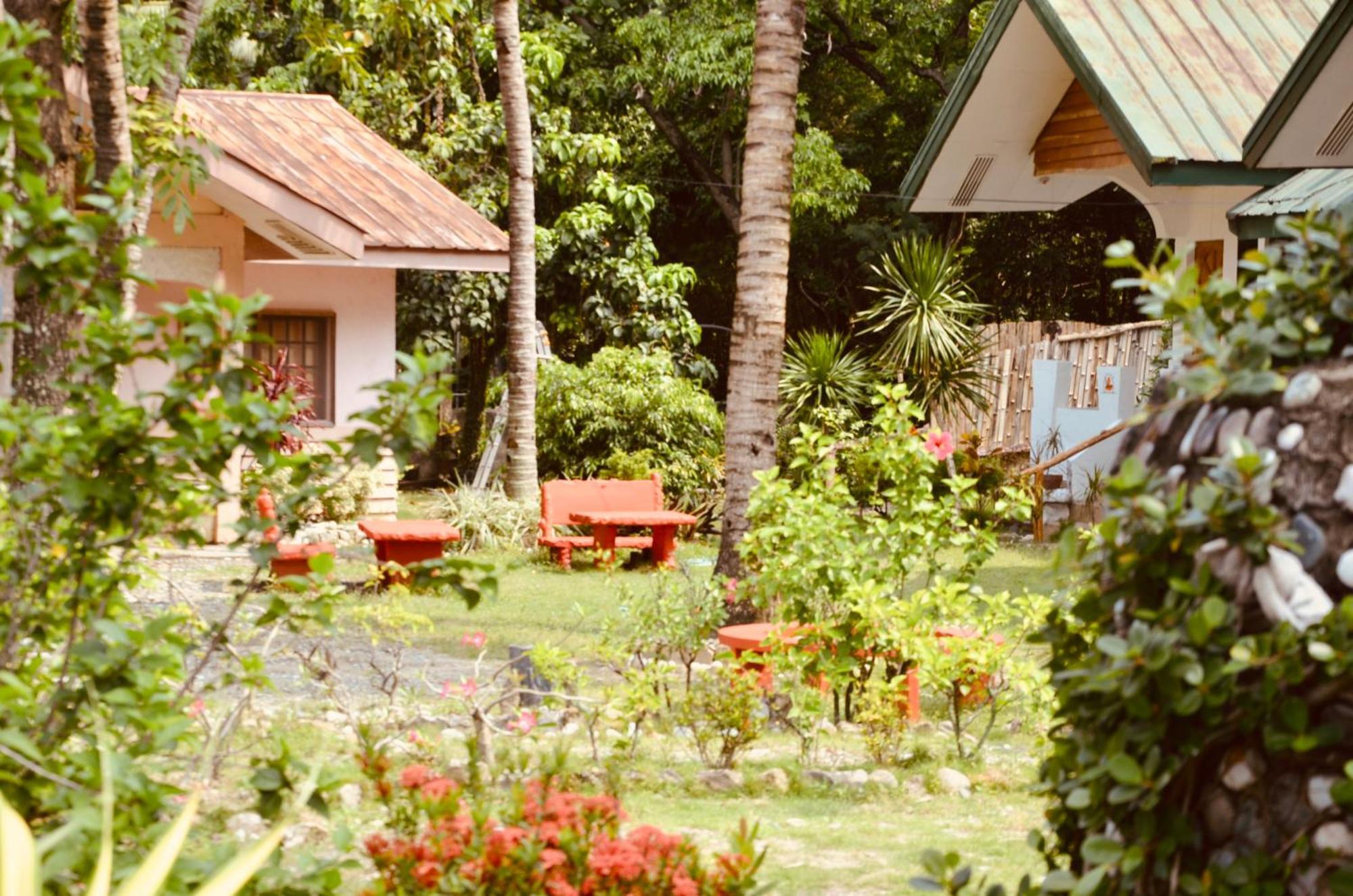 Amami Beach Resort Пуерто-Галера Екстер'єр фото