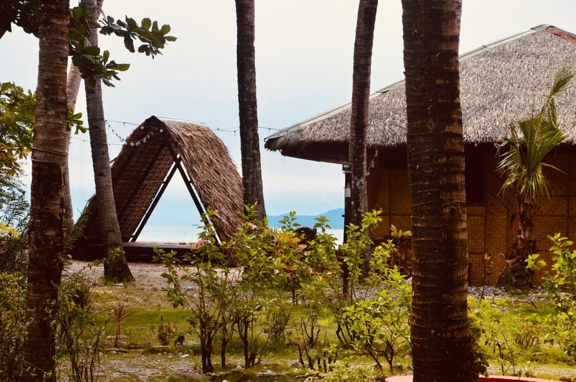 Amami Beach Resort Пуерто-Галера Екстер'єр фото